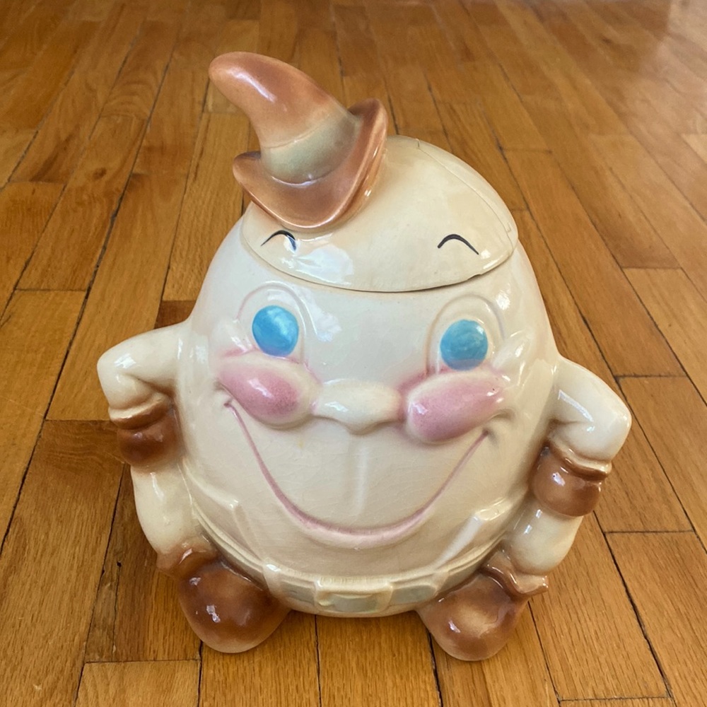 Vintage Brush Pottery Humpty Dumpty cookie jar